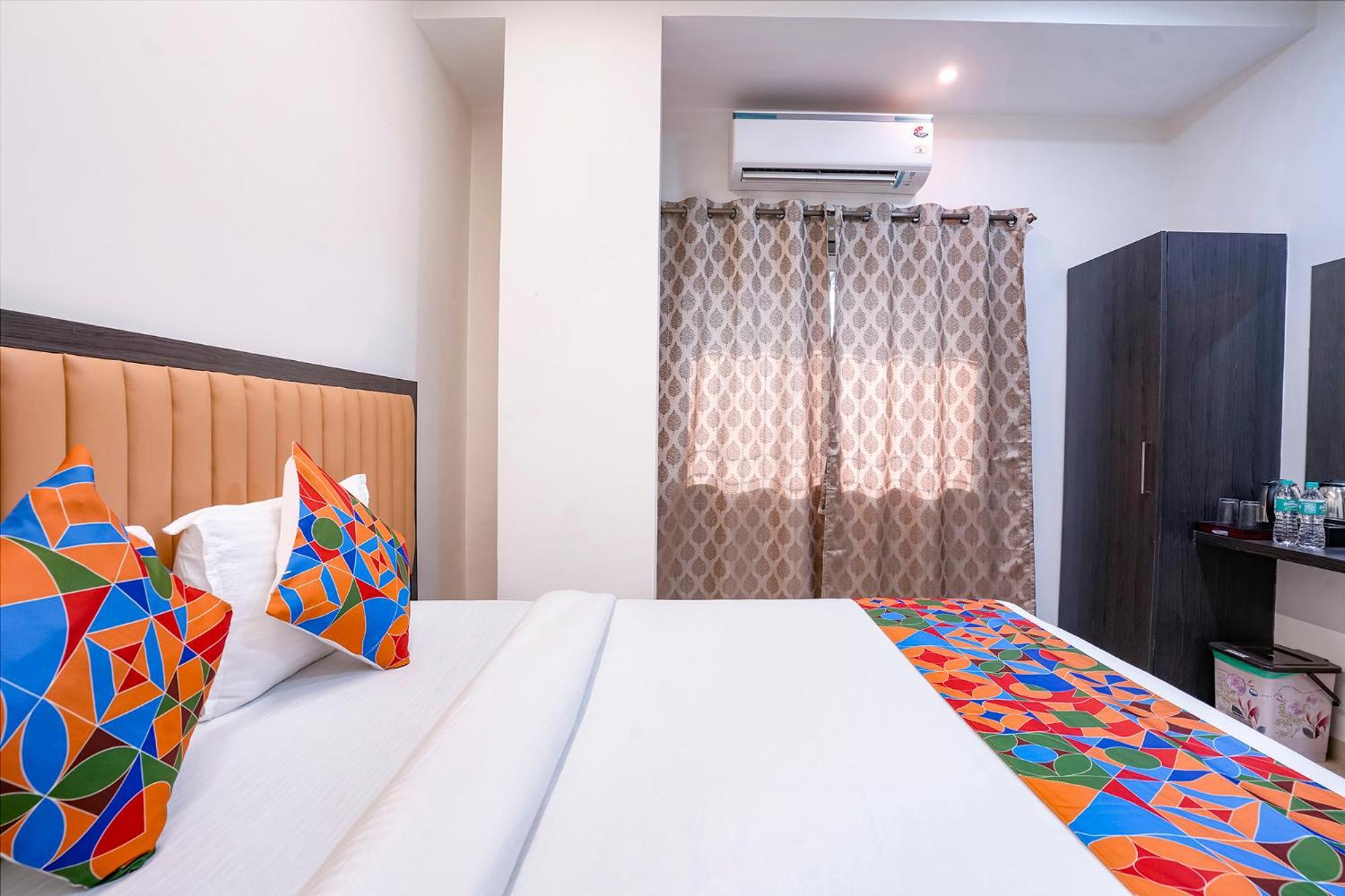 Fabhotel Sunshine Residency Diva Экстерьер фото