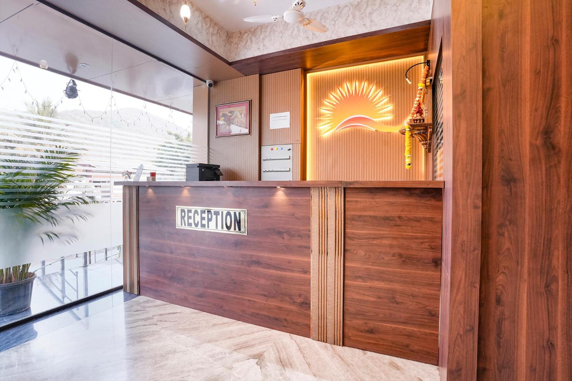 Fabhotel Sunshine Residency Diva Экстерьер фото